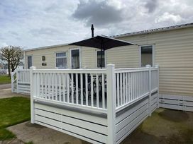 Patrington Haven Leisure Park - Holiday Accommodation 12484 - North Yorkshire (incl. Whitby) - 1185199 - thumbnail photo 9