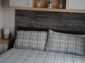 Primrose Valley Holiday Park - Holiday Accommodation 12485 - North Yorkshire (incl. Whitby) - 1185200 - thumbnail photo 6