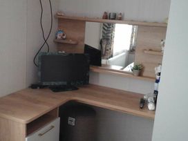 Primrose Valley Holiday Park - Holiday Accommodation 12485 - North Yorkshire (incl. Whitby) - 1185200 - thumbnail photo 7