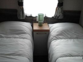 Primrose Valley Holiday Park - Holiday Accommodation 12485 - North Yorkshire (incl. Whitby) - 1185200 - thumbnail photo 9