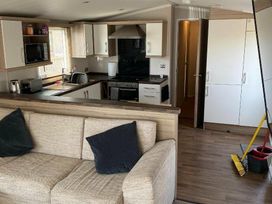 Presthaven Beach Resort - Holiday Accommodation 12528 - North Wales - 1185209 - thumbnail photo 7