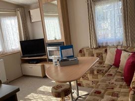 Seal Bay Resort - Holiday Accommodation 12552 - Hampshire - 1185213 - thumbnail photo 6