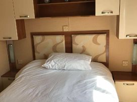 Burnham-on-Sea Holiday Park - Holiday Accommodation 12558 - Devon - 1185214 - thumbnail photo 5