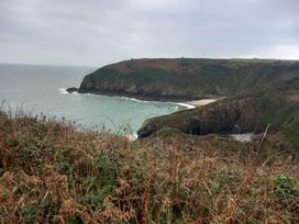 Manorbier Bay Holiday Park - Holiday Accommodation 12596 - South Wales - 1185223 - thumbnail photo 9