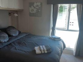 Happy Days Caravan Park - Holiday Accommodation 12609 - North Wales - 1185224 - thumbnail photo 10