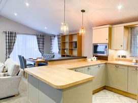 Cayton Bay Caravan Park - Holiday Accommodation 12610 - North Yorkshire (incl. Whitby) - 1185225 - thumbnail photo 16