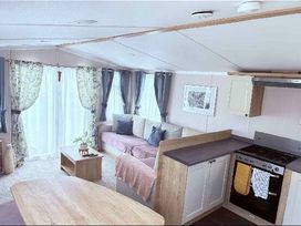 Flamingo Land Holiday Park - Holiday Accommodation 12625 - North Yorkshire (incl. Whitby) - 1185227 - thumbnail photo 16