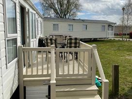 Orchards Holiday Village - Holiday Accommodation 12638 - Suffolk & Essex - 1185230 - thumbnail photo 2