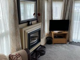 Orchards Holiday Village - Holiday Accommodation 12638 - Suffolk & Essex - 1185230 - thumbnail photo 7