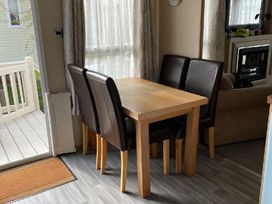 Orchards Holiday Village - Holiday Accommodation 12638 - Suffolk & Essex - 1185230 - thumbnail photo 11