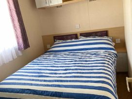 Orchards Holiday Village - Holiday Accommodation 12638 - Suffolk & Essex - 1185230 - thumbnail photo 12