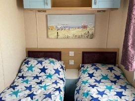 Orchards Holiday Village - Holiday Accommodation 12638 - Suffolk & Essex - 1185230 - thumbnail photo 14