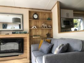 Whitecliff Bay Holiday Park - Holiday Accommodation 12642 - Isle of Wight & Hampshire - 1185231 - thumbnail photo 18