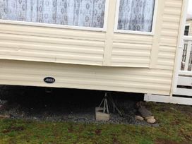 Lyons Sunnysands Holiday Park - Holiday Accommodation 12649 - Mid Wales - 1185234 - thumbnail photo 7