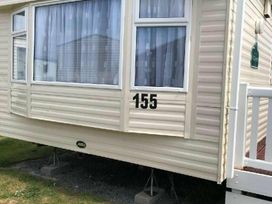 Lyons Sunnysands Holiday Park - Holiday Accommodation 12649 - Mid Wales - 1185234 - thumbnail photo 13