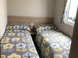 Golden Sands - Holiday Accommodation 12674 - Lincolnshire - 1185237 - thumbnail photo 10