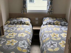 Golden Sands - Holiday Accommodation 12674 - Lincolnshire - 1185237 - thumbnail photo 9