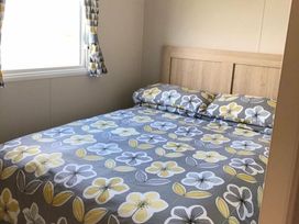 Golden Sands - Holiday Accommodation 12674 - Lincolnshire - 1185237 - thumbnail photo 11