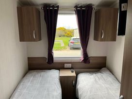 Hafan y Mor Haven - Holiday Accommodation 12678 - North Wales - 1185238 - thumbnail photo 9