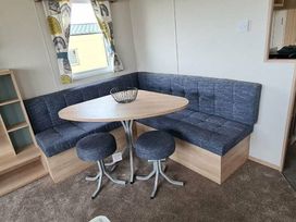Devon Cliffs Holiday Park - Holiday Accommodation 12740 - Devon - 1185243 - thumbnail photo 4
