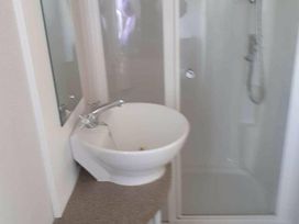Lyons Winkups and Primrose - Holiday Accommodation 12751 - North Wales - 1185244 - thumbnail photo 10