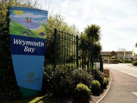 Weymouth Bay Holiday Park - Holiday Accommodation 12761 - Dorset - 1185247 - thumbnail photo 11