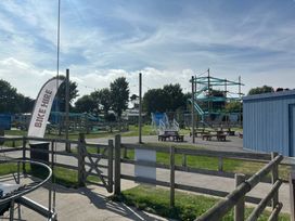 Weymouth Bay Holiday Park - Holiday Accommodation 12761 - Dorset - 1185247 - thumbnail photo 16