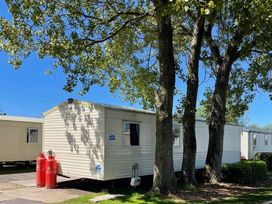 Marton Mere Holiday Village - Holiday Accommodation 12765 - Lake District - 1185248 - thumbnail photo 6