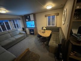 Marton Mere Holiday Village - Holiday Accommodation 12765 - Lake District - 1185248 - thumbnail photo 11