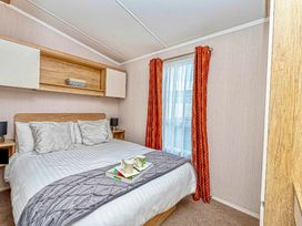 Barmouth Bay Holiday Village - Holiday Accommodation 12773 - Mid Wales - 1185249 - thumbnail photo 2