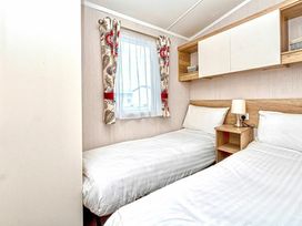 Barmouth Bay Holiday Village - Holiday Accommodation 12773 - Mid Wales - 1185249 - thumbnail photo 3