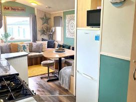 Crimdon Dene Holiday Park - Holiday Accommodation 12782 - Yorkshire Dales - 1185250 - thumbnail photo 2