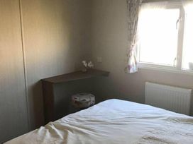 Hoburne Naish - Holiday Accommodation 12827 - Hampshire - 1185254 - thumbnail photo 6