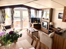 Devon Cliffs Holiday Park - Holiday Accommodation 12845 - Devon - 1185255 - thumbnail photo 3