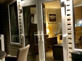 Devon Cliffs Holiday Park - Holiday Accommodation 12845 - Devon - 1185255 - thumbnail photo 4