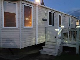 Millers Cottage Caravan Park - Holiday Accommodation 12875 - North Wales - 1185258 - thumbnail photo 1