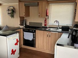 Marton Mere Holiday Village - Holiday Accommodation 12904 - Lake District - 1185263 - thumbnail photo 17