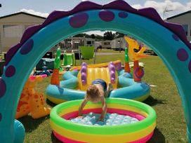Seton Sands Caravan Park - Holiday Accommodation 12909 - Scottish Lowlands - 1185265 - thumbnail photo 2