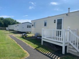 Presthaven Beach Resort - Holiday Accommodation 12962 - North Wales - 1185278 - thumbnail photo 7