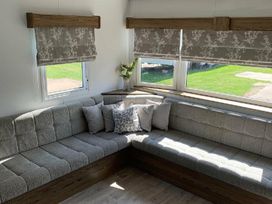 Presthaven Beach Resort - Holiday Accommodation 12962 - North Wales - 1185278 - thumbnail photo 17