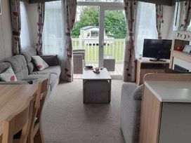 Blue Dolphin Holiday Park - Holiday Accommodation 12986 - North Yorkshire (incl. Whitby) - 1185279 - thumbnail photo 6