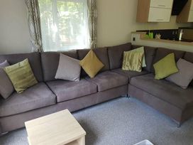 Kelling Heath Holiday Park - Holiday Accommodation 13021 - Norfolk - 1185288 - thumbnail photo 5
