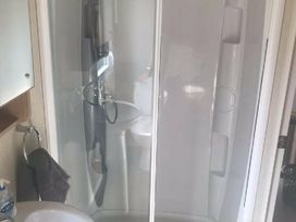Church Farm Holiday Village - Holiday Accommodation 13031 - Hampshire - 1185290 - thumbnail photo 7