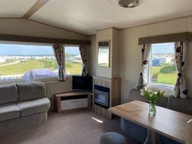 Harlyn Sands - Holiday Accommodation 13043 - Cornwall - 1185294 - thumbnail photo 6