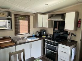 Lakeland Leisure Park - Holiday Accommodation 13065 - Lake District - 1185297 - thumbnail photo 5