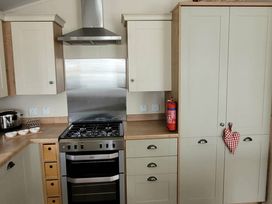 Hoburne Naish - Holiday Accommodation 13066 - Hampshire - 1185298 - thumbnail photo 5
