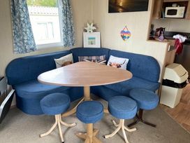 Harlyn Sands - Holiday Accommodation 13081 - Cornwall - 1185300 - thumbnail photo 3