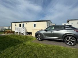 Littlesea Holiday Park - Holiday Accommodation 13127 - Dorset - 1185302 - thumbnail photo 2