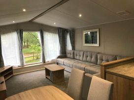 Kelling Heath Holiday Park - Holiday Accommodation 13133 - Norfolk - 1185303 - thumbnail photo 2