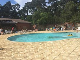 Kelling Heath Holiday Park - Holiday Accommodation 13133 - Norfolk - 1185303 - thumbnail photo 11
